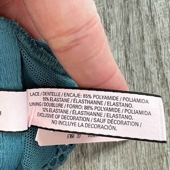 NWT Victoria’s Secret Teal Lace Lightly Lined Racerback Bralette | Size: S - Picture 12 of 12